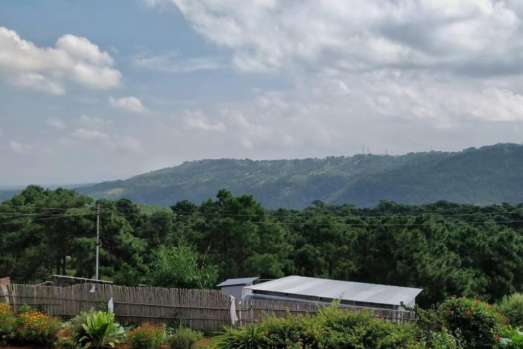 Roseville Shillong Exterior foto